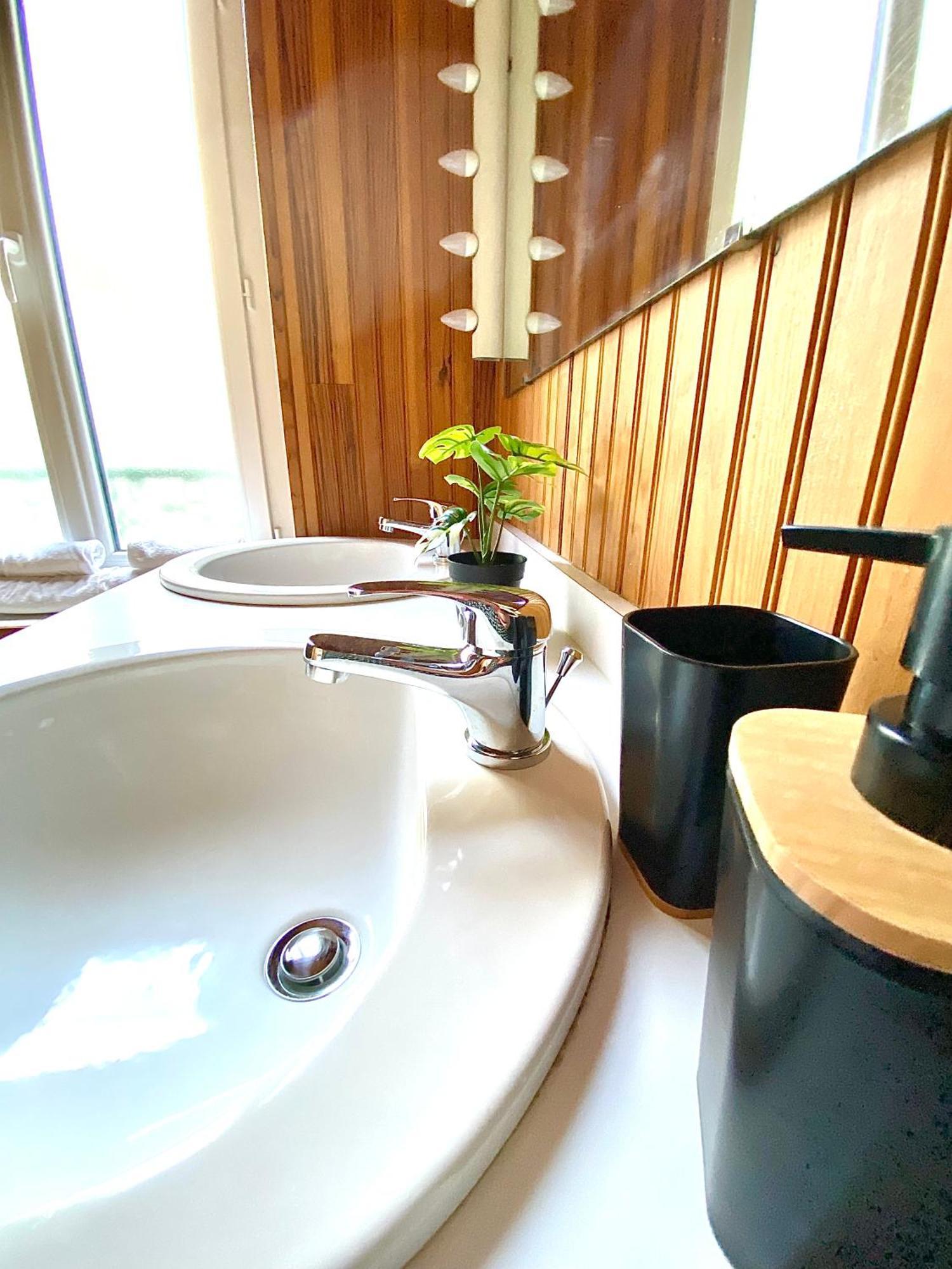 Le Marceau, Spacieux Et Chaleureux Limoges Ngoại thất bức ảnh